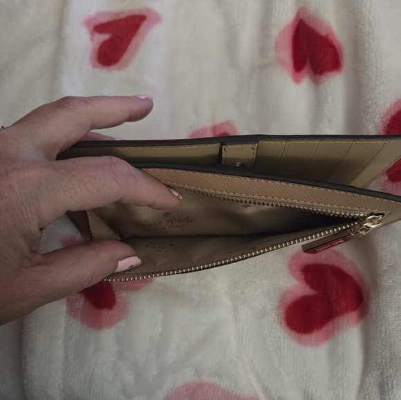 Kate Spade Beige Bifold Wallet - Picture 3 of 3